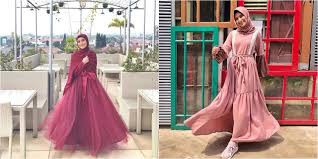 Kali ini, perempuan 20 tahun tersebut membagikan potret kaki bayi di instagram pribadinya. 10 Potret Terbaru Nadya Mustika Istri Rizki D Academy Yang Makin Stylish Dream Co Id