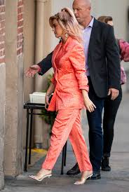 It features a cartoonish version of ancient egypt. Katy Perry Outside Jimmy Kimmel Live In La 02 12 2020 Celebmafia