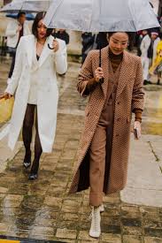 Paris Fashion Week Street Style Looks For Fall 2020 Paris Fashion Week Street Style Fashion Week Street Style Autumn Street Style