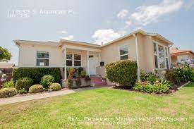 Check spelling or type a new query. Beautiful 3 Bedroom 2 Bath With Pool For Rent House For Rent In Los Angeles Ca Apartments Com