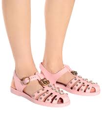 Spar77.de has been visited by 100k+ users in the past month Gucci Crystal Embellished Jelly Sandals In Pink Lyst