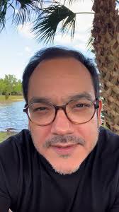 Poema Celebrando a la Mujer por Gloria Gabuardi