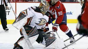 Ducks goaltender frederik andersen has seemed almost too calm this playoff. Frederik Andersen Signs Five Year Extension With Maple Leafs Sportsnet Ca