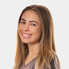 Stephanie Winget's Instagram, Twitter & Facebook