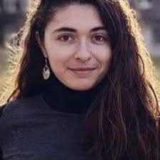 Kate Flaherty's Instagram, Twitter & Facebook