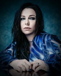 MY HEART IS BROKEN" Evanescence