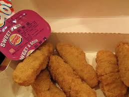 Vintage 90s/2000s burger king kids meal , mcdonald's toys. 17 Fast Food Items People Miss