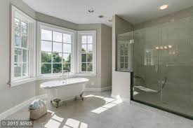 20 Beautiful Bathrooms With Bay Windows Beautiful Bathrooms Bay Window Free Standing Bath Tub