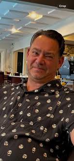 Becca 🍵🚩 Two years into our marriage, things started to go downhill. We  had frequent arguments, and I noticed small changes in my wife's behavior  that made me suspect something was off.