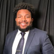 Antonio Bowen's Instagram, Twitter & Facebook