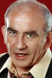 Edward Asner (15 de Novembro de 1929)