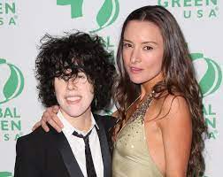 She is not dating anyone currently. Singer Lp Children Husband Celebrity News