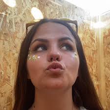 Stream Marine Roy music