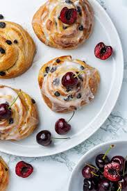 Vegan Belgian Buns Recipe Recipe Belgian Bun Bun Recipe Individual Cakes