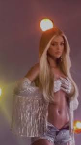Loren Gray Topless Video - Fappenist