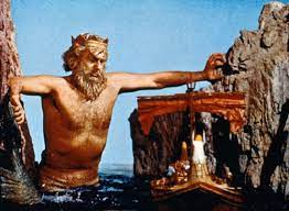 De argonauten hebben een eigen botenhuis en kantine aan de meelzak. Bild Von Jason Und Die Argonauten Bild 9 Auf 12 Filmstarts De