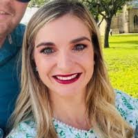 Gina Posey's Instagram, Twitter & Facebook