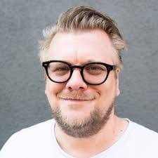 Kenneth Bent's Instagram, Twitter & Facebook