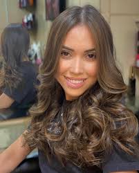 Um iluminado discretíssimo apenas com tintura 😍 #zerodanos #cabelosaudável  #semdescoloração #mudandocomjv