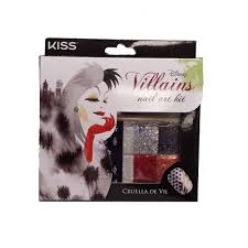 It has gone to the dogs! Disney Make Up Disney Villains Nail Art Kit Cruella De Vil