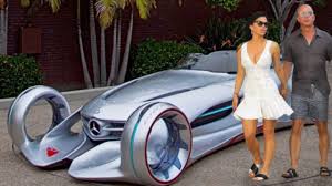What house will jeff stay in this weekend? Jeff Bezos S Lifestyle 2020 New Wife Net Worth Houses Jeff Bezos New Wife Bezos