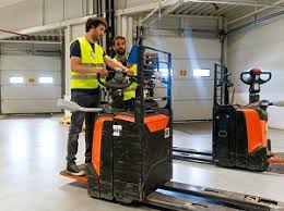 Pump the handle up and down to raise the prongs and lift the pallet to the desired height. Pallet Jacks How To Make Swift Work Of Heavy Loads Safely