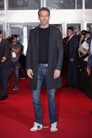 The post he liked was a video of jungkook working hard at the gym lifting weights. Mylifestylenews Ryan Reynolds In Hogan H357 Sneakers