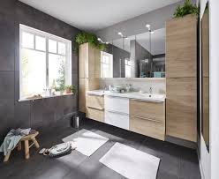 Cooke And Lewis Caisson Et Facade Ep 18 Mm 1 Porte A Fermeture Amortie Tablette En Verre L 4 Avec Images Salle De Bain Tendance Salle De Bain Salle De Bains Sol Gris