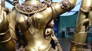 Erleuchtung, ewiger kreislauf und buddhismus. Uber Den Edlen Achtfachen Pfad Zum Karma Das Buddhismus Einmaleins Kultur Dw 15 12 2018