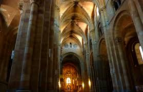 Archivo:Basílica de los Santos Hermanos Mártires-30.JPG - Wikipedia, la  enciclopedia libre