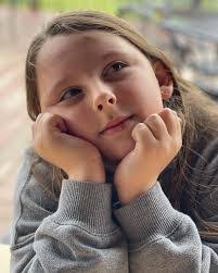 Jewel Evans's Instagram, Twitter & Facebook