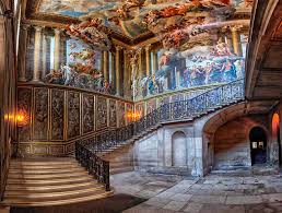 Pin By Emily On England Please Hampton Court Palace Hampton Court Castles Interior