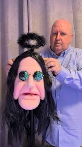 Making the prince of darkness @ozzyosbourne puppet., #tributepuppet  #ozzyosborne #ozzy #princeofdarkness #theosbornes #puppetbuilder  #custompuppet #studiolife