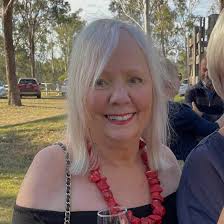 Hey everyone! Will ya look at that! 400,000 members! Not something I  thought we'd see when we started this community! And truly global! I want  to stop for a minute and just