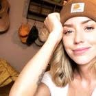 La cantante Kyle Rea Harris morta in un incidente, l'ultimo video prima  dello schianto: «Qui è morta la mia famiglia»