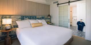 Two Bedroom Suite At The Surfjack Hotel In Waikiki Waikiki Hotels Two Bedroom Suites Hotel