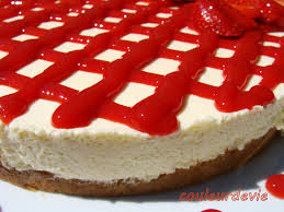 Vous pouvez adapter cette recette dans votre robot habituel si vous n'avez pas le thermomix. Cheesecake Vanille Au Coulis De Fraises Sans Cuisson Couleurdevie