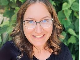 Sharon Morell's Instagram, Twitter & Facebook