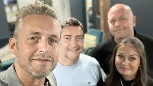 Lee Forster's Instagram, Twitter & Facebook