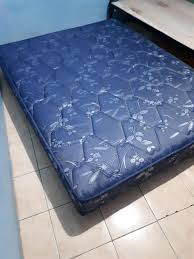 Harga comforta spring bed paling murah di indonesia. Kasur Spring Bed Guhdo Sorong 140 180 Perabotan Rumah Di Carousell