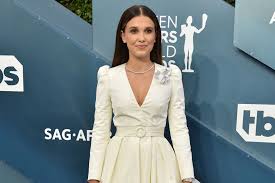 The stranger things star, 17, was spotted holding hands with jon bon jovi's son. Millie Bobby Brown Pairs Her Dress With Pants At Sag Awards 2020