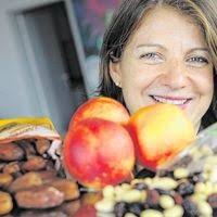 Pullis und Shirts mit Logo