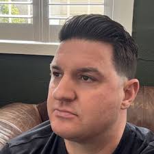 JAMES AT BUTTON DOWN