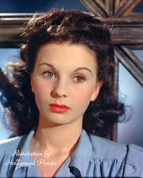 Demure British beauty Jean Simmons in a youthful Kodachrome sitting from  1946. She was born January 31, 1929, in Crouch End, London. This charming  beauty became one of the prominent screen goddesses