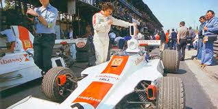 Português desiste após violenta queda. Por Dentro Dos Boxes Gp Da Espanha 1975 Uma Tragedia Anunciada