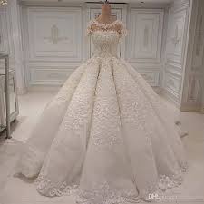 These new wedding dress trends for 2020 turned our heads during bridal fashion week. Discount Luxury 2020 Wedding Dresses Elegant Gorgeous African Ball Gown Lace Appliques Crystal Beads Short Sleeves Bridal Gowns Vestido De Novia Princess Wedding Gowns Second Marriage Wedding Dresses From Dressave 208 97 Dhgate Com