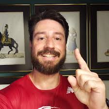 DR. EDUARDO SCHUSTER