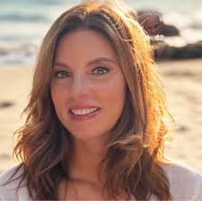 Please join us in celebrating the accomplishments of local athlete Twanisha  “TeeTee” Terry as she “sprints” her way to the Paris 2024 Olympics!  Twanisha's father Antwan Terry is a City of Miami