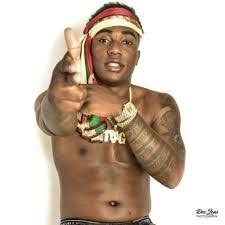 Fredo bang, the professional name of fredrick givens ii, is an american rapper and songwriter who is mostly known for his track oouuh and his mixtape most hated.he is currently signed to se lavi productions and def jam recordings. Pin On Fredo Bang