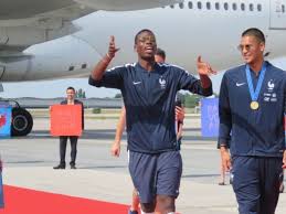 Il faut continuer comme ça. Football Paul Pogba Et Lucas Digne Sont De Retour En Equipe De France Pour L Euro 2021 La Marne